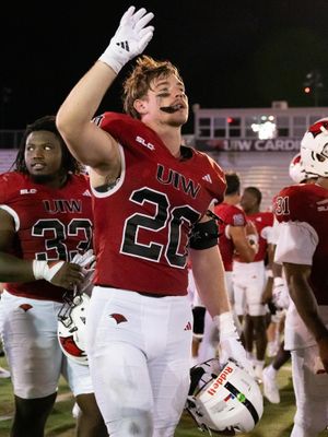 Image post by @uiw_football on Instagram