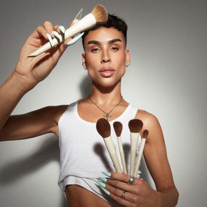 Image post by @morphebrushes on Instagram