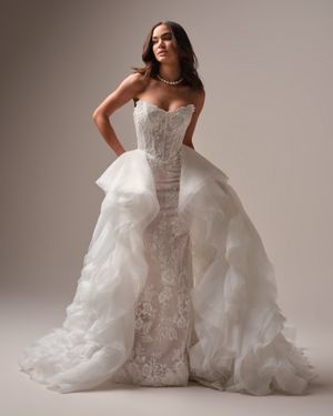 Image post by @maggiesotterodesigns on Instagram