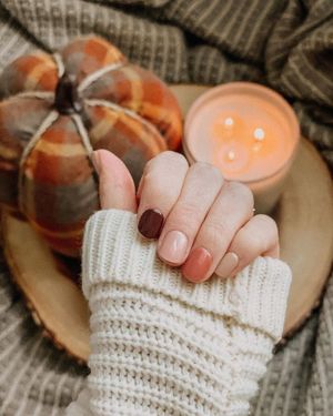 Image post by @impresslashes on Instagram