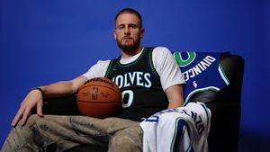 Video post by @timberwolves on YouTube