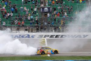 Image post by @kansasspeedway on Twitter