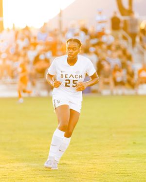 Image post by @lbsu on Instagram