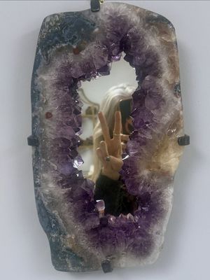 Image post by @canyoncrystals on Instagram
