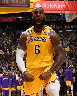 Image post by @lakersalldayeveryday on Instagram