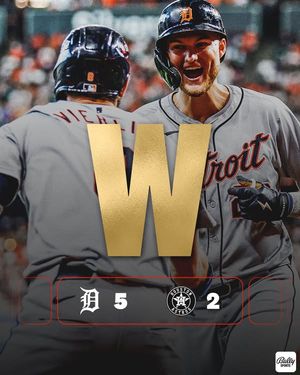 Image post by @FanDuelSportsNetworkDetroit on Facebook