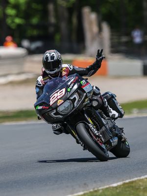 Image post by @motoamerica on Instagram