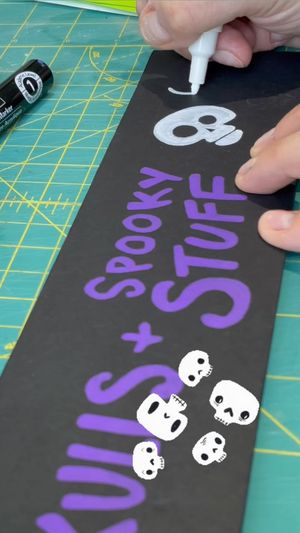 Video post by @beadcache on Facebook
