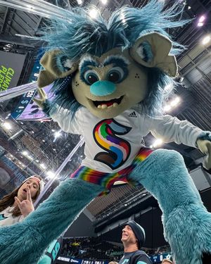 Image post by @nhlbuoy on Instagram