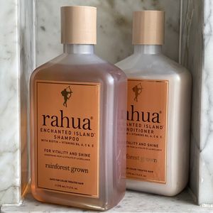 Image post by @RahuaBeauty on Facebook