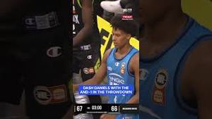 Video post by @melbourneunitedbasketball on YouTube