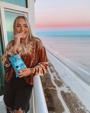 Image post by @xolaurenash on Instagram