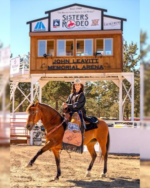 Image post by @sistersrodeo on Instagram