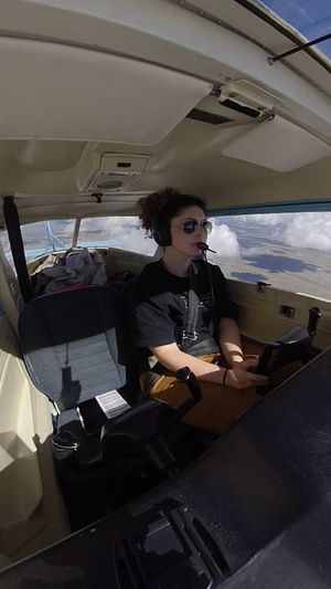 Image post by @pilot_miranda on Instagram