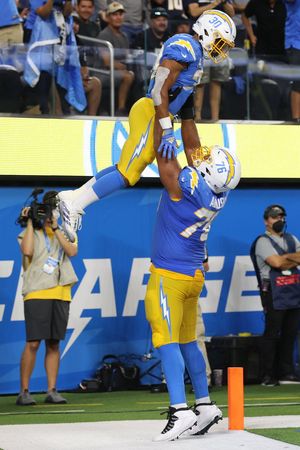 Image post by @FanSided on Twitter