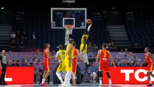 Video post by @swebasketball on Facebook