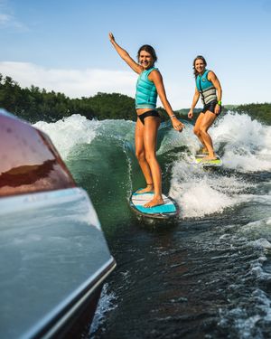 Image post by @malibuboats on Instagram