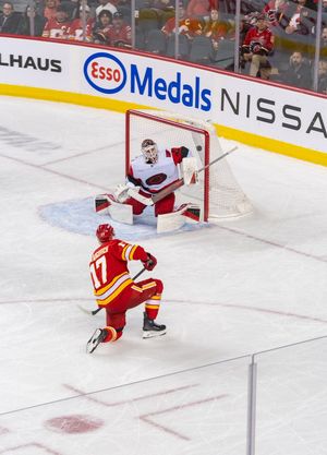 Image post by @NHLFlames on Twitter/X
