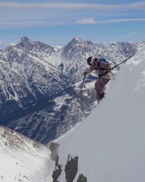 Image post by @newschoolers on Instagram