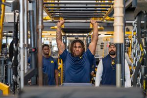 Image post by @UMichFootball on Twitter