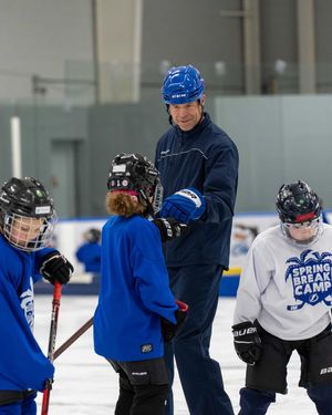 Image post by @boltsalumni on Instagram
