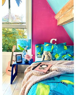 Image post by @annalysejacobs on Instagram