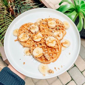 Image post by @goodeatswithamanda on Instagram
