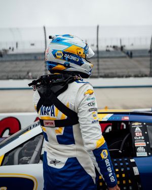 Image post by @chaseelliott on Twitter