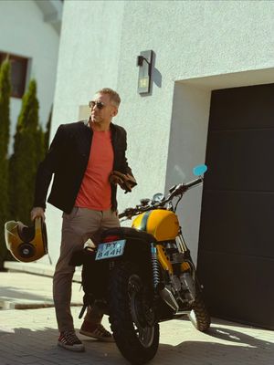 Image post by @motostylelife on Instagram