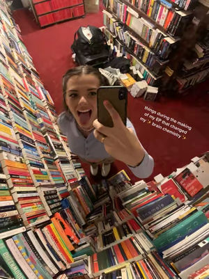 Image post by @thisisyorke on TikTok