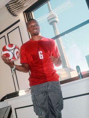 Image post by @de6rasse on Instagram