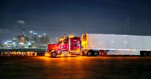 Image post by @inlandkenworthus on Instagram