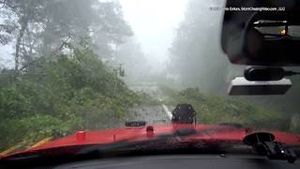 Video post by @stormchasingvideo on YouTube