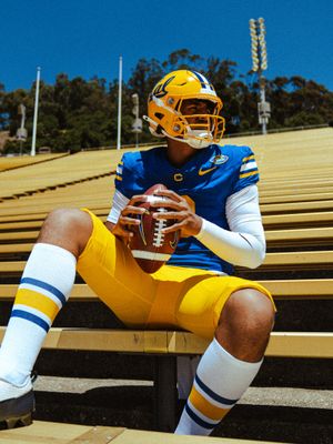 Image post by @cal_football on Instagram