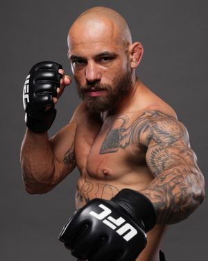 Image post by @ufc_brasil on Instagram