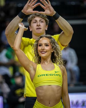 Image post by @oregoncheer on Instagram