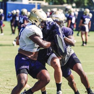 Image post by @navyfb on Instagram