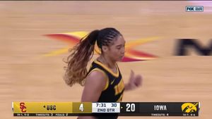 Video post by @IowaWBB on Twitter