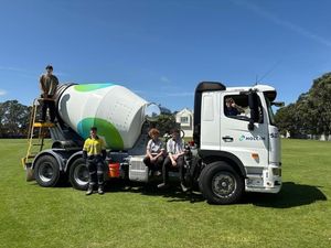 Image post by @rockontruckingnz on Instagram