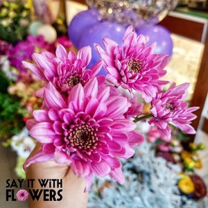 Image post by @sayitwithflowerspk on Facebook