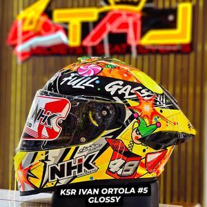 Image post by @taj_helmets on Instagram