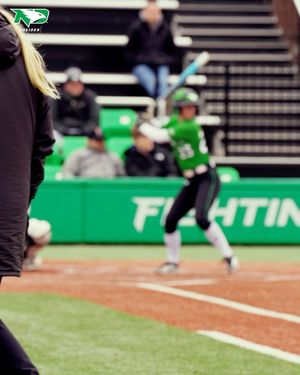 Image post by @und_softball on Instagram