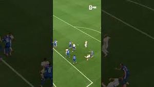 Video post by @FOX Soccer on YouTube