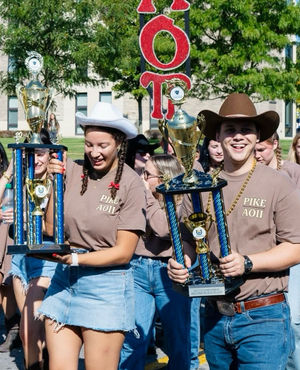 Image post by @universitytees on Instagram