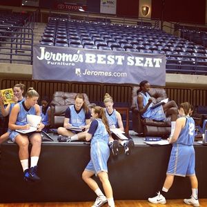 Image post by @usdwbb on Instagram