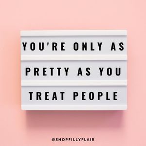 Image post by @shopfillyflair on Instagram