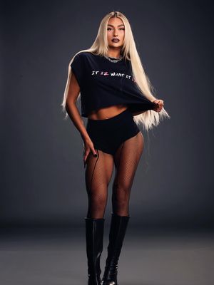 Image post by @izzi_wwe on Instagram