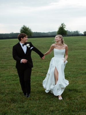 Image post by @vowdweddings on Instagram