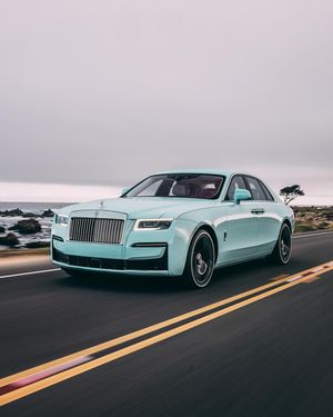Image post by @rollsroycecars on Instagram