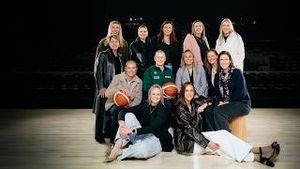 Video post by @basketballaus on YouTube